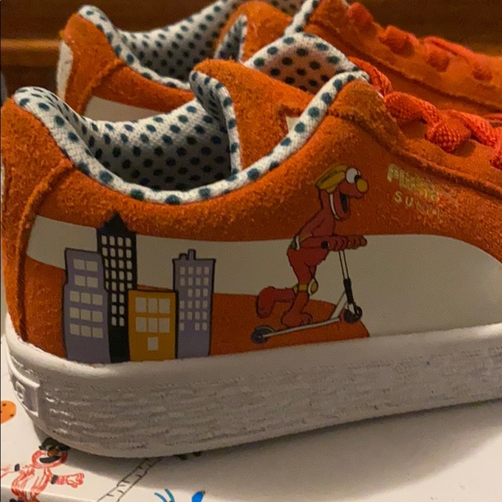 Sesame Street Kids Suede Sneaker